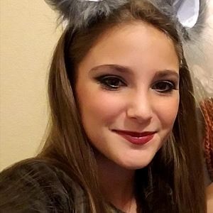 Meet your Posher, Cali